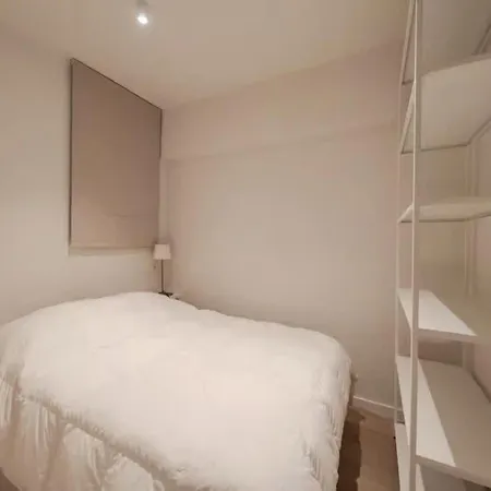 Seafront With Views In Apartament *