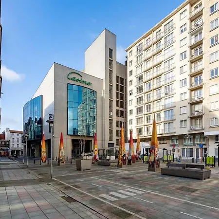 Apartament Seafront With Views In Blankenberge
